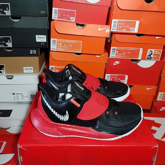 NIKE KYRIE 3 "BRED" MEN'S US SIZE 12.5 BRAND NEW IN BOX - Picture 7 of 9